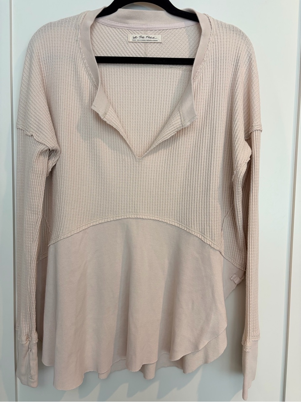 We The Free Light Blush Pink Waffle Knit V-Neck Oversized Small